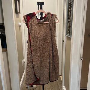 Cozy Tan Hooded Vest with Red Accents